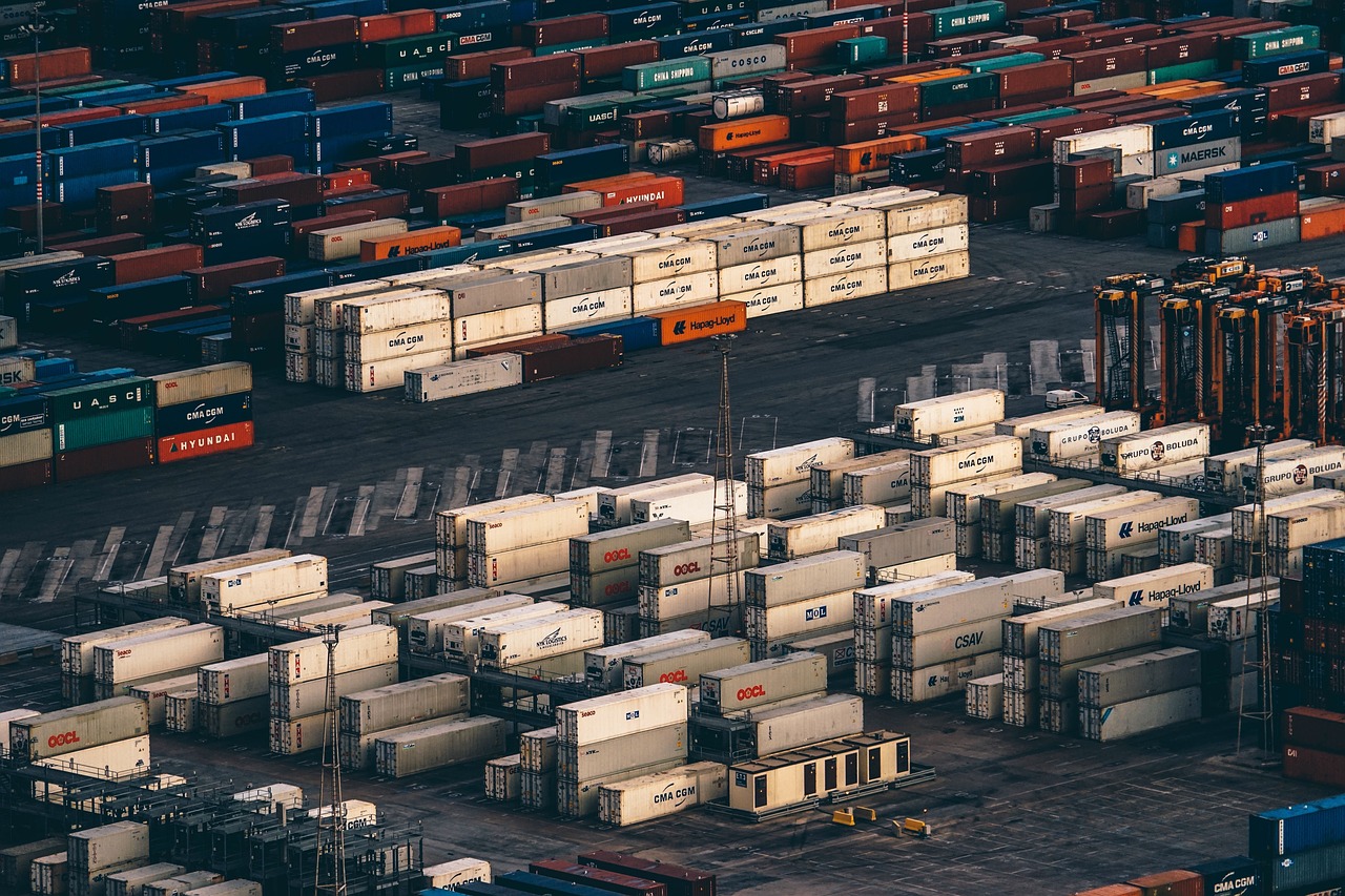 container-2602812_1280 container-2602812_1280